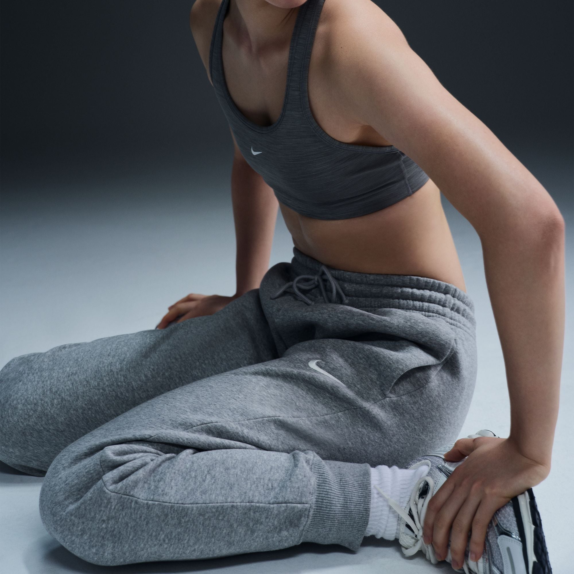 Nsw Phoenix Fleece M Rise Sweatpant