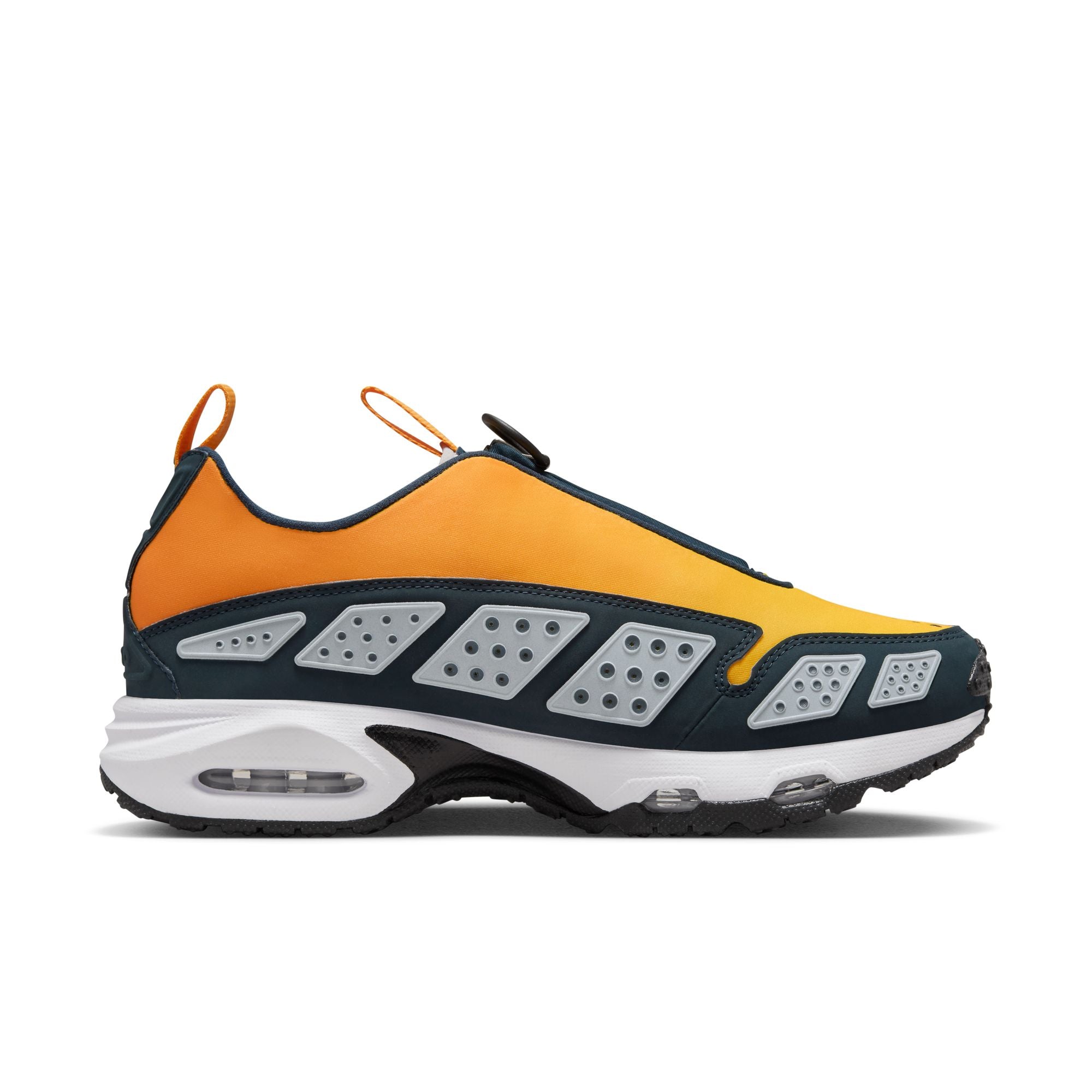 Air Max SNDR Canyon Gold and Deep Ocean