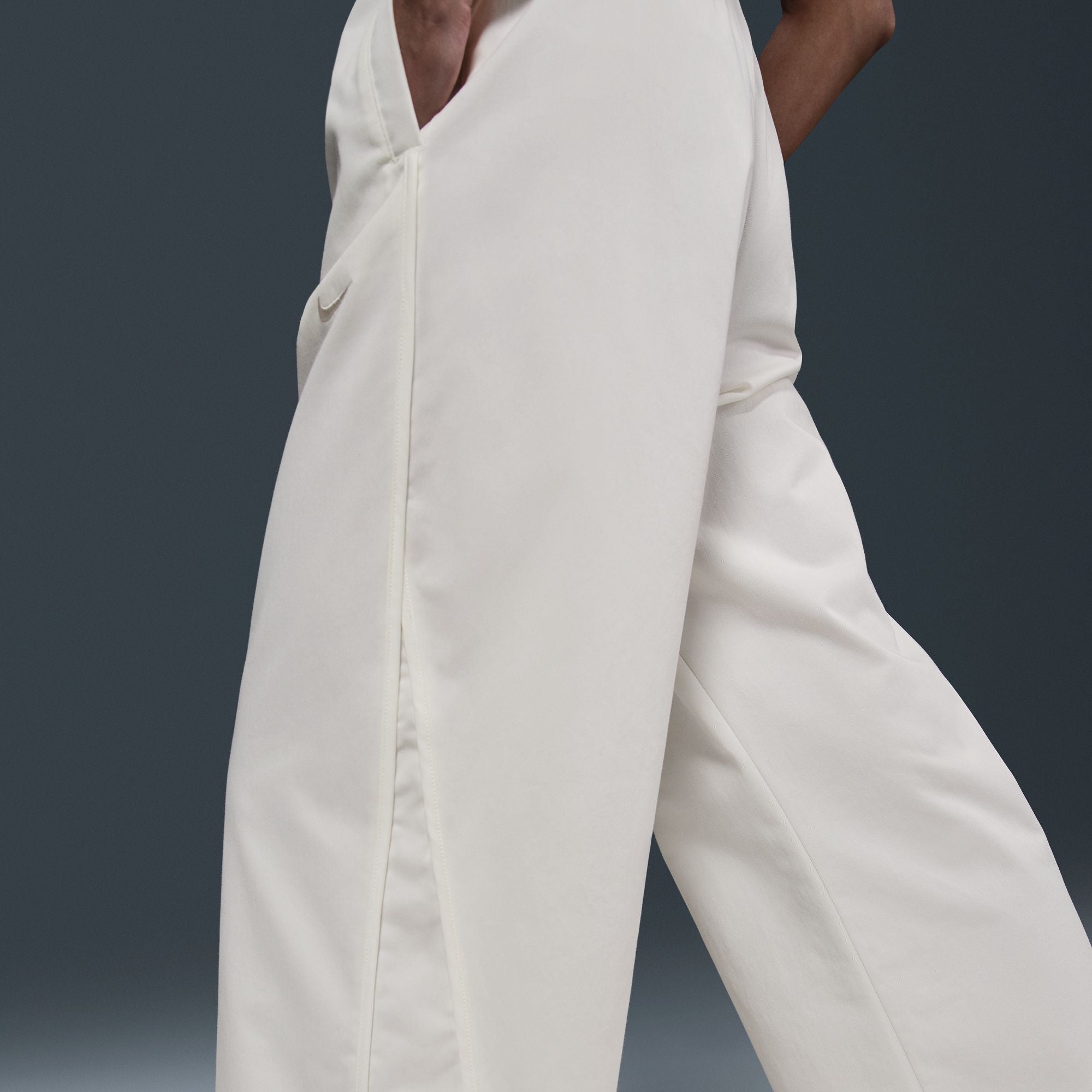Sportswear Collection Mid Rise Twill Track Pant