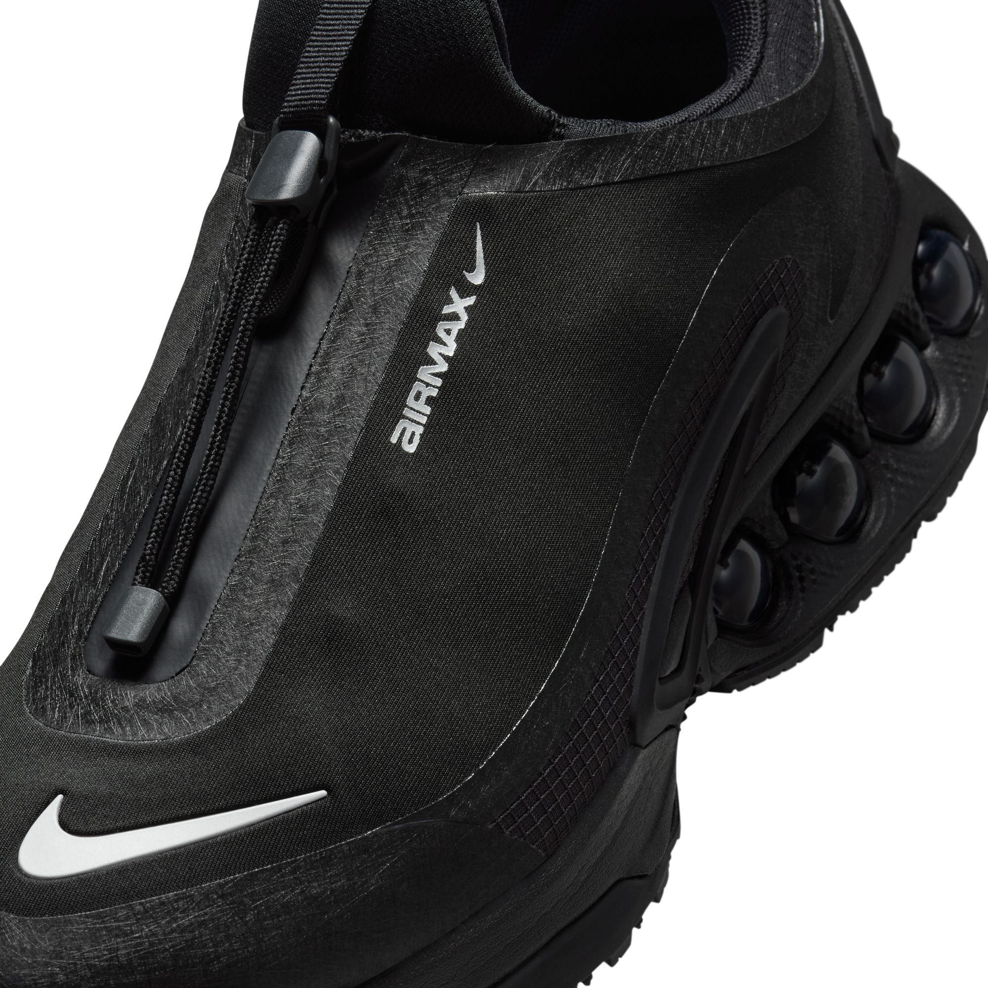 Air Max Roam Black Metallic Silver