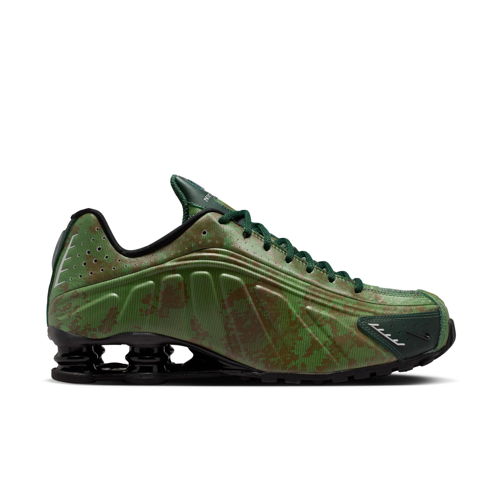Shox R4 Noble Green and Team Kelly
