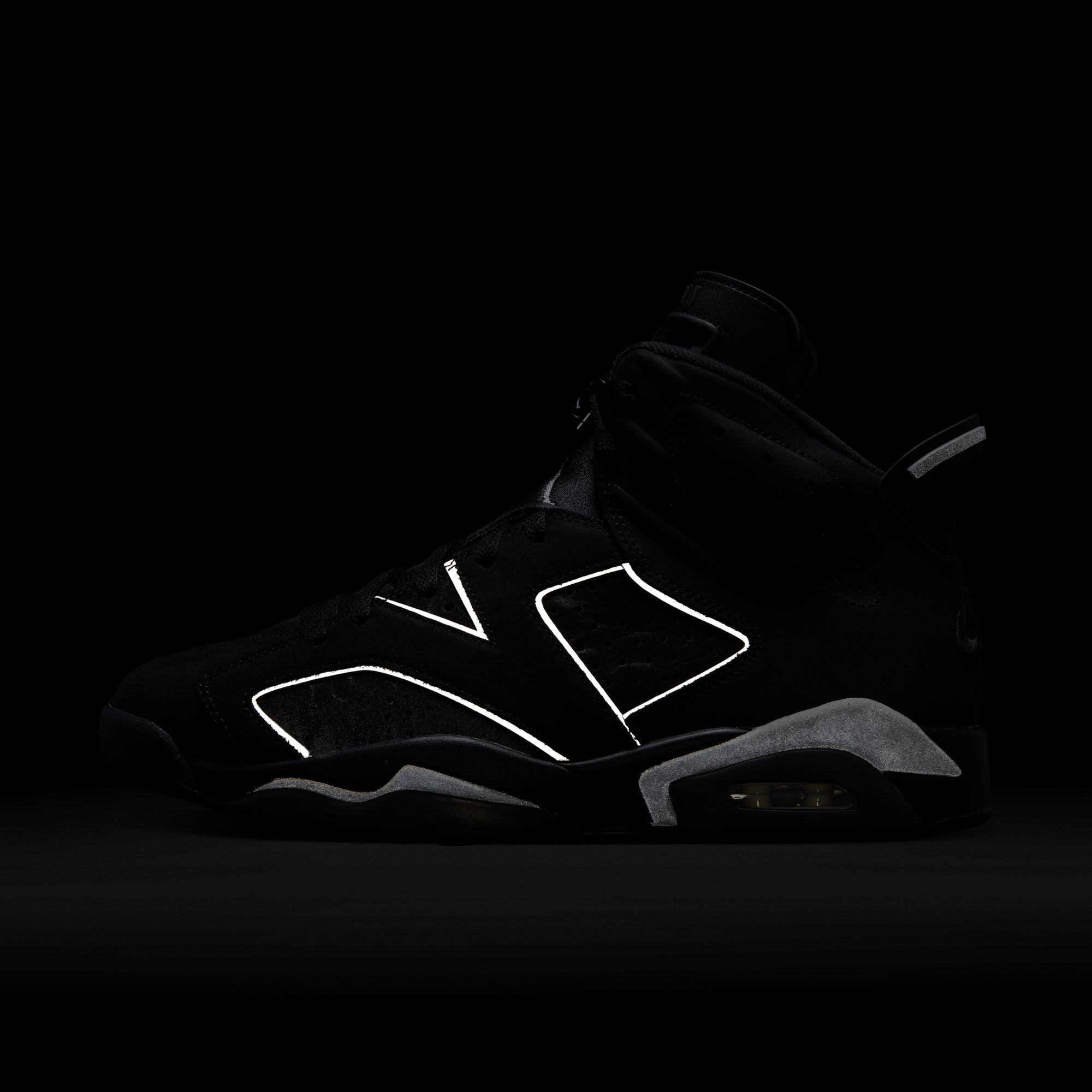 Air Jordan 6 Cap and Gown