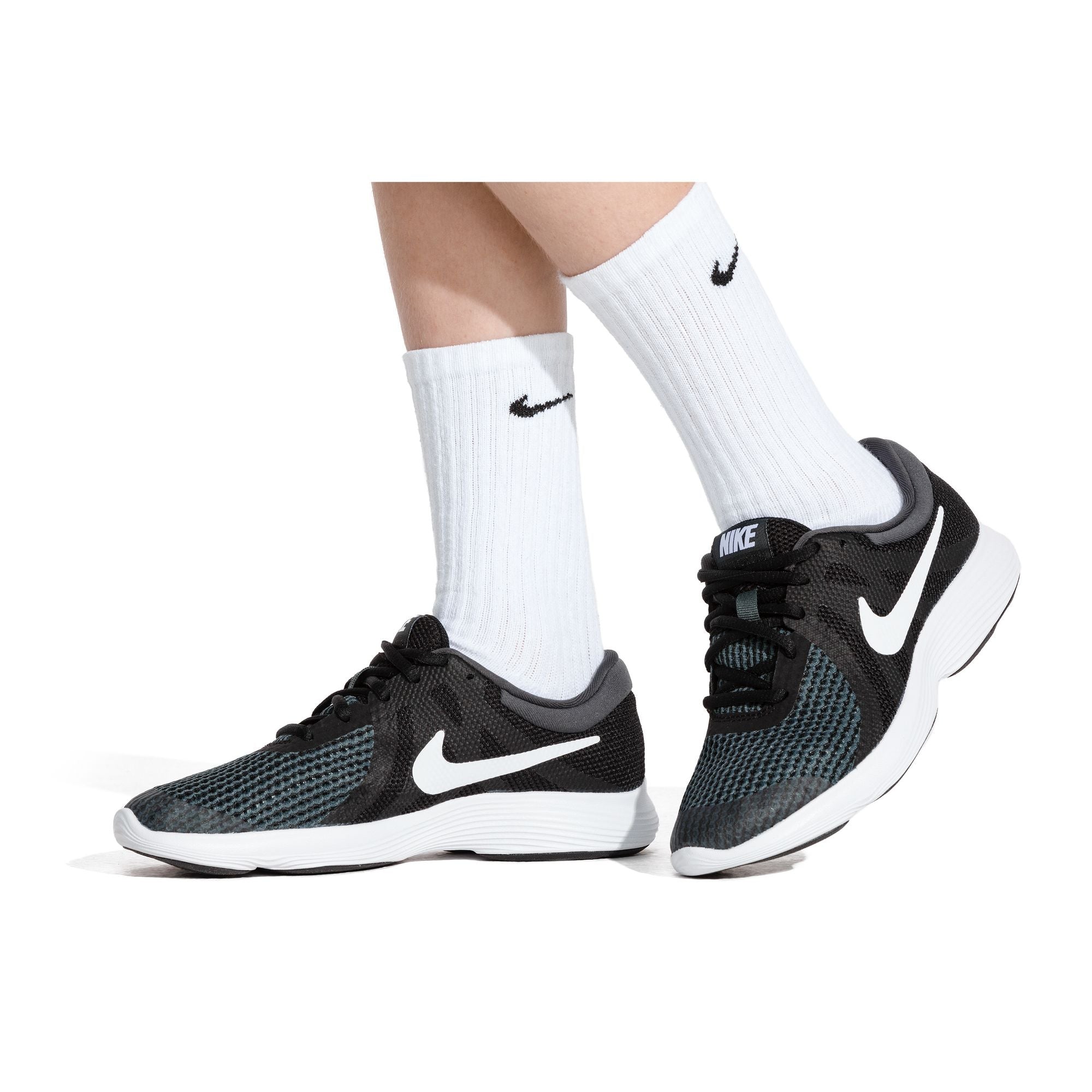 Everyday Cushioned 6 Pairs Crew White Socks