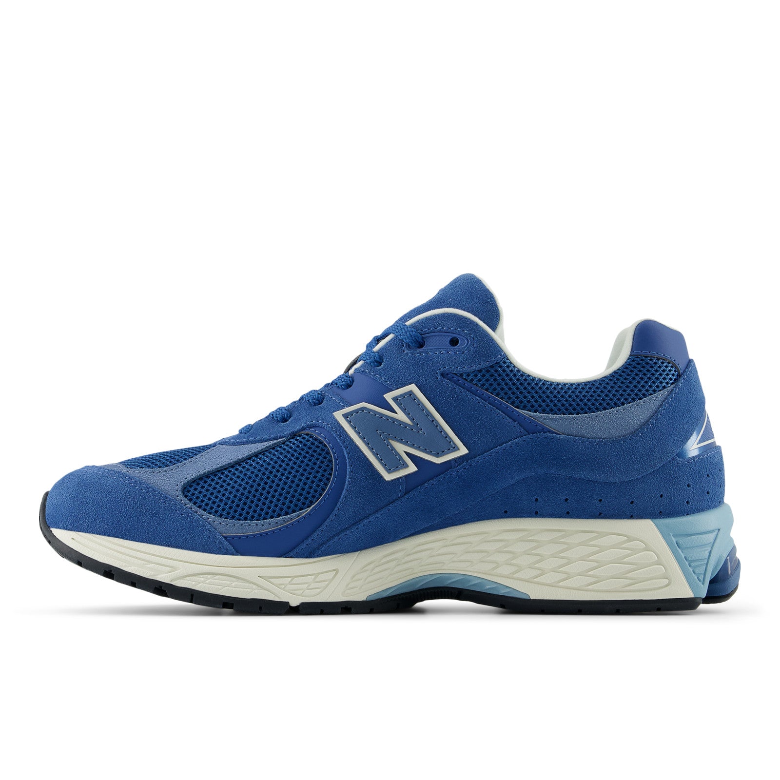 2002 N-Ergy Black Sneakers