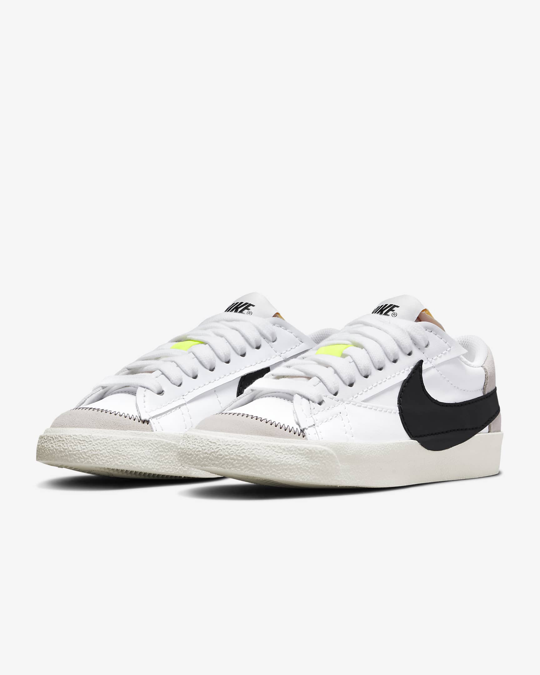 Blazer Low 77 Jumbo