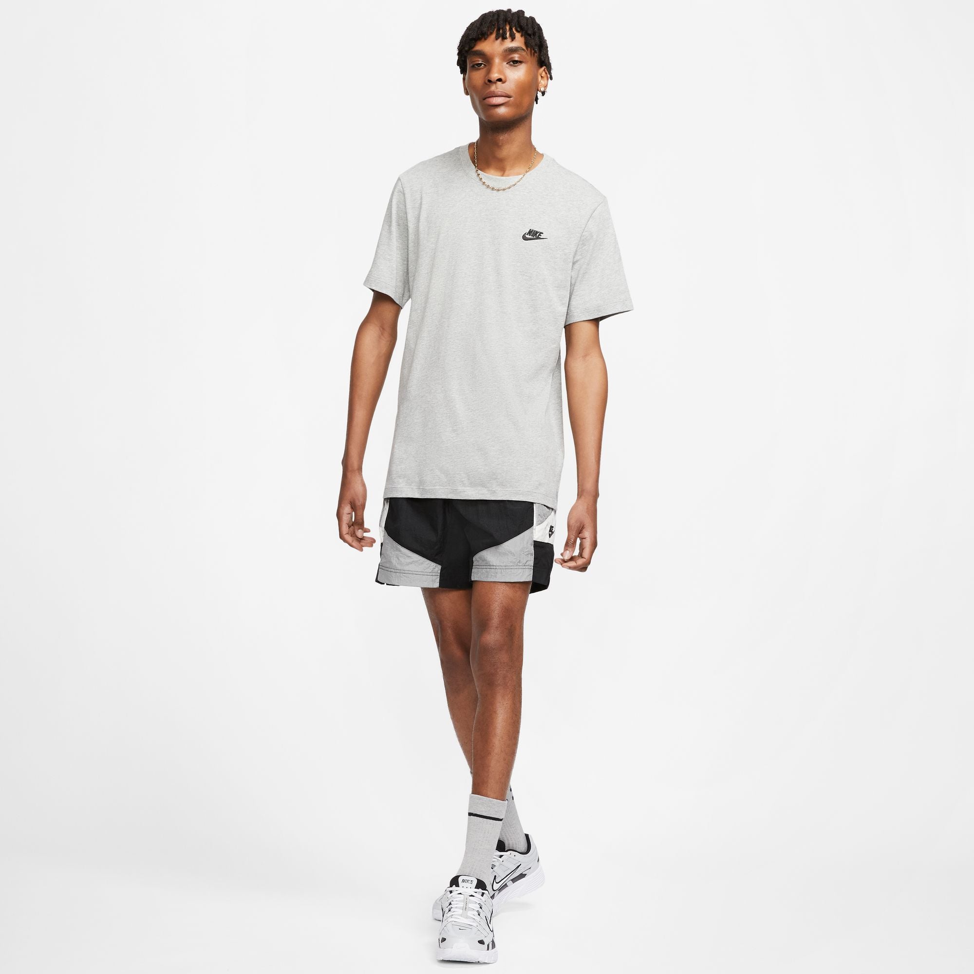 Sportswear Club T-Shirt