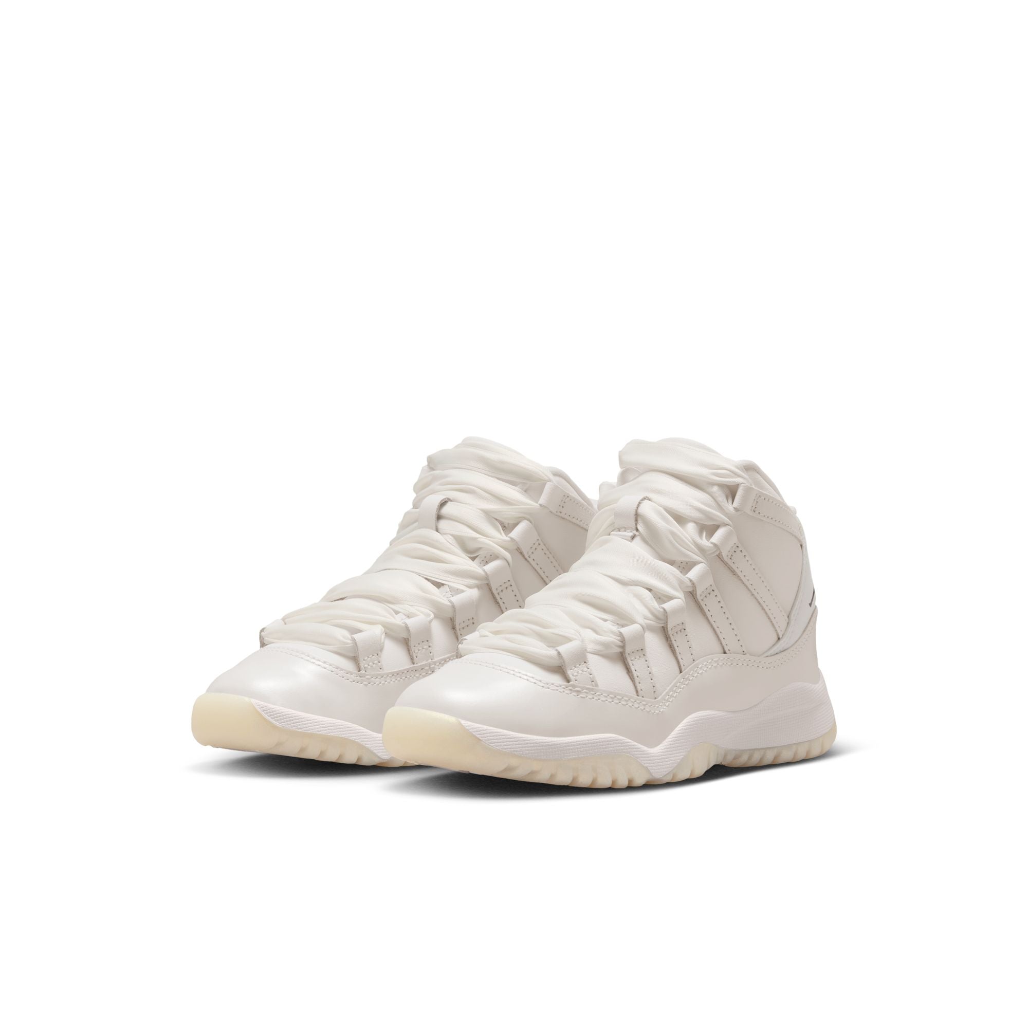 Jordan 11 Retro Pearl PS