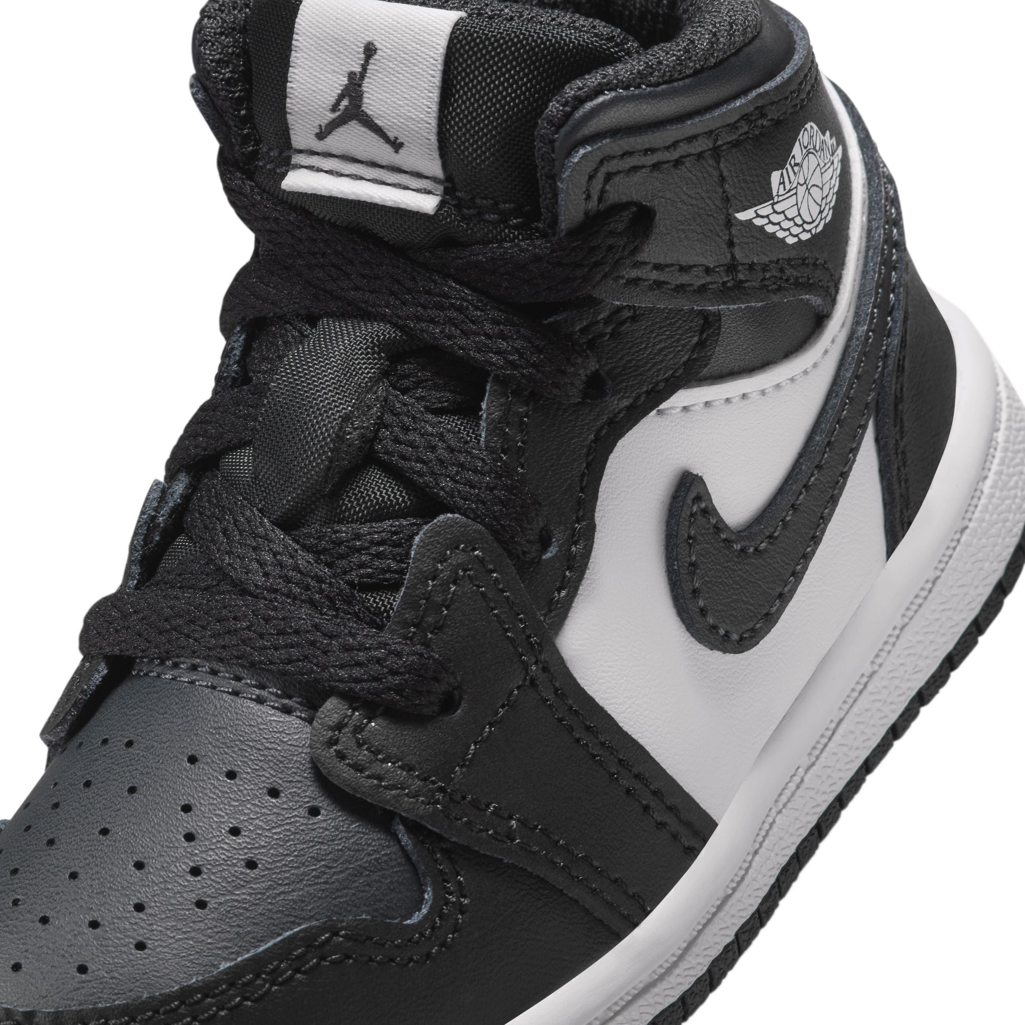 Jordan 1 Mid Off Noir Toe TD