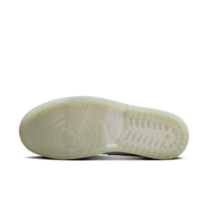 Air Jordan 1 Mid SE “Sea Glass”
