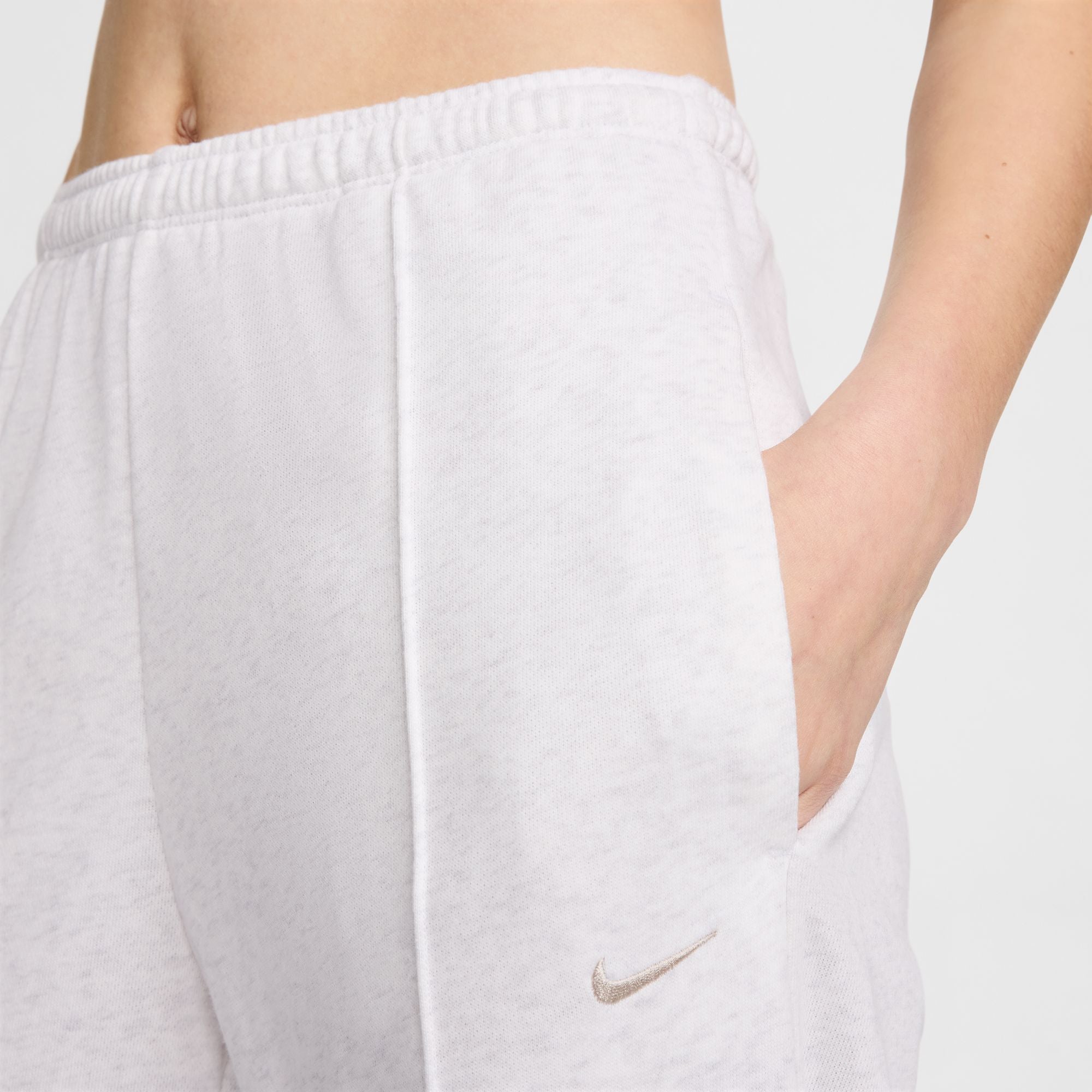 Women Nsw Chill Mid-Rise French Terry Swp