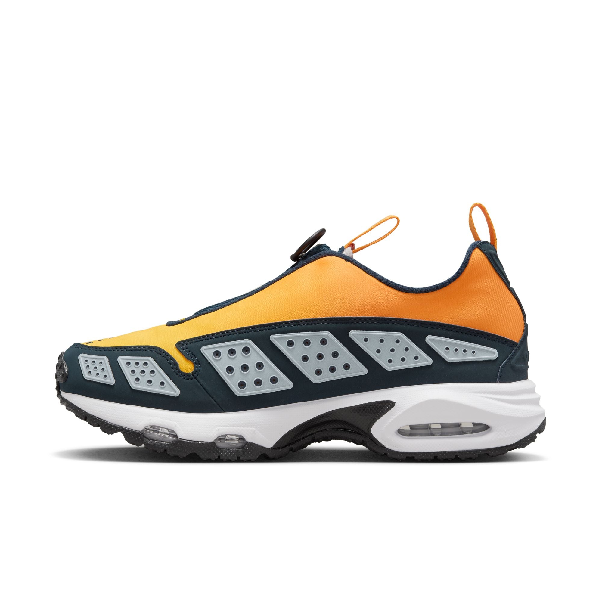Air Max SNDR Canyon Gold and Deep Ocean