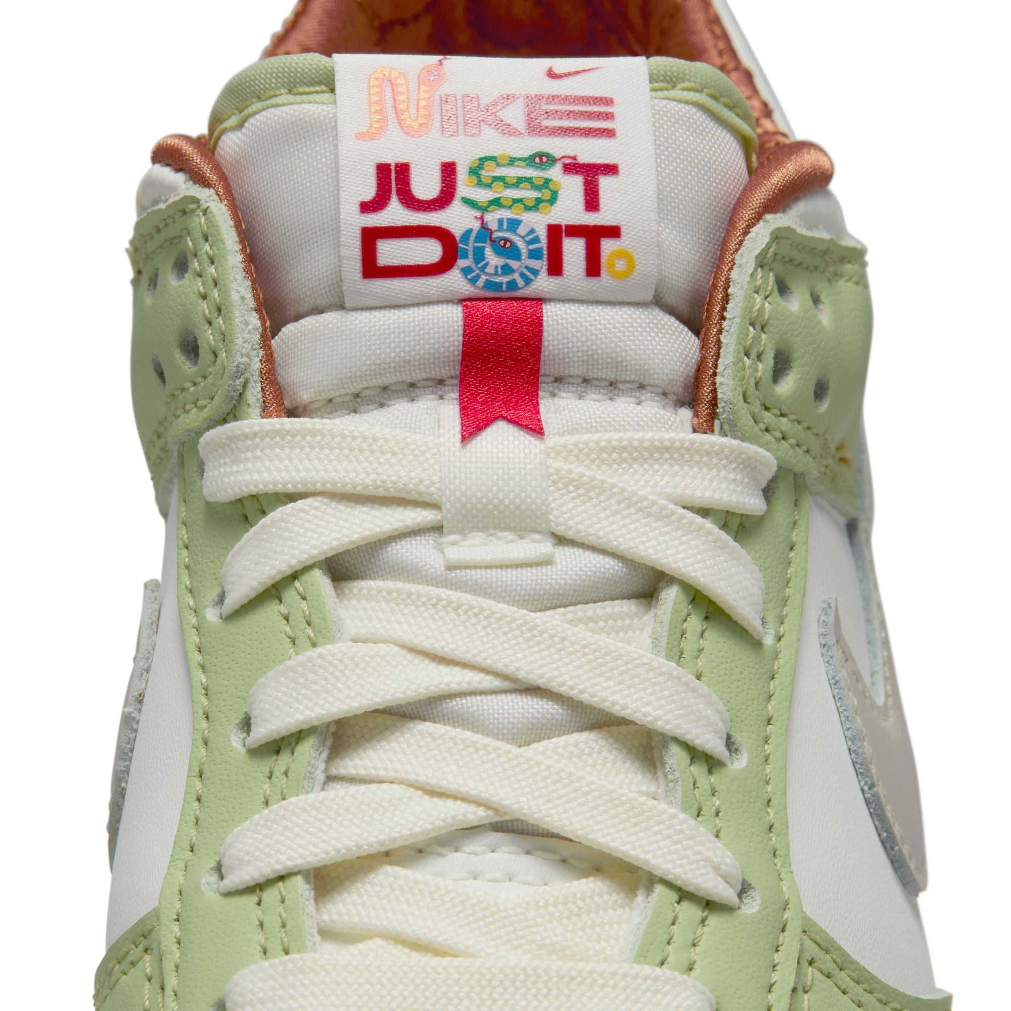 Dunk Low Year Of The Snake Gs