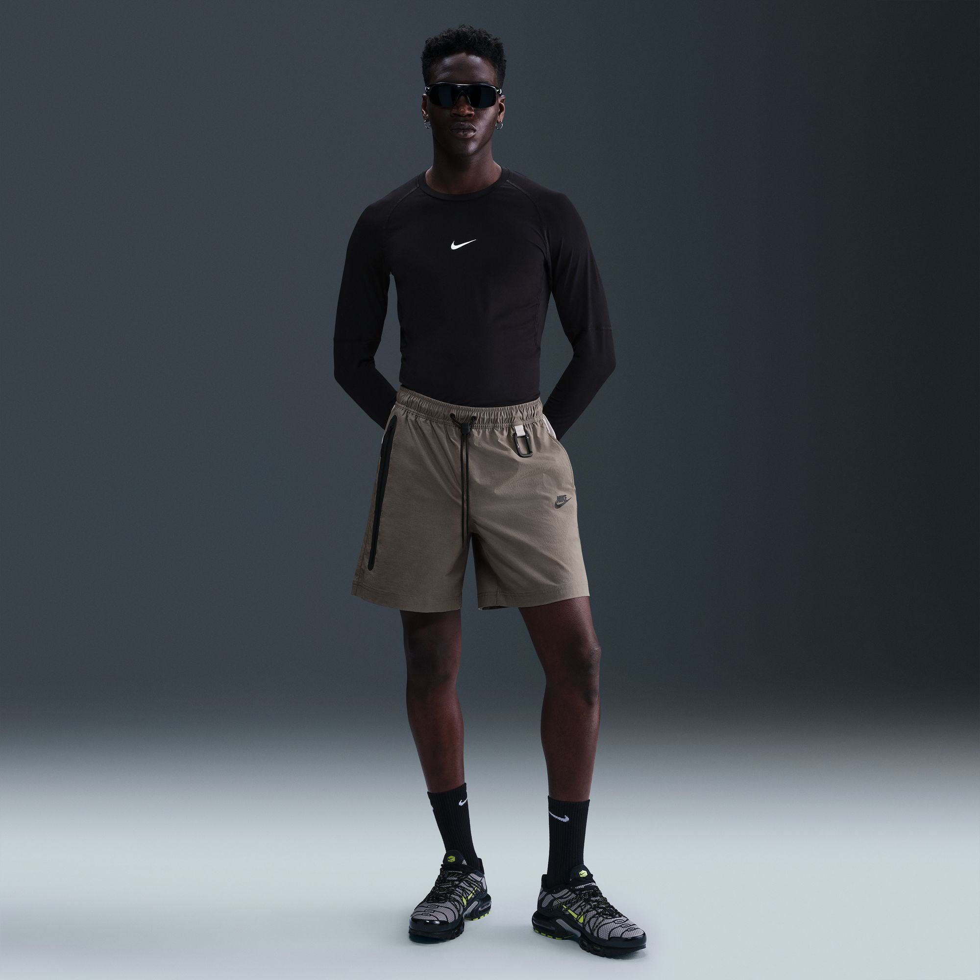 Tech Men's Woven Shorts