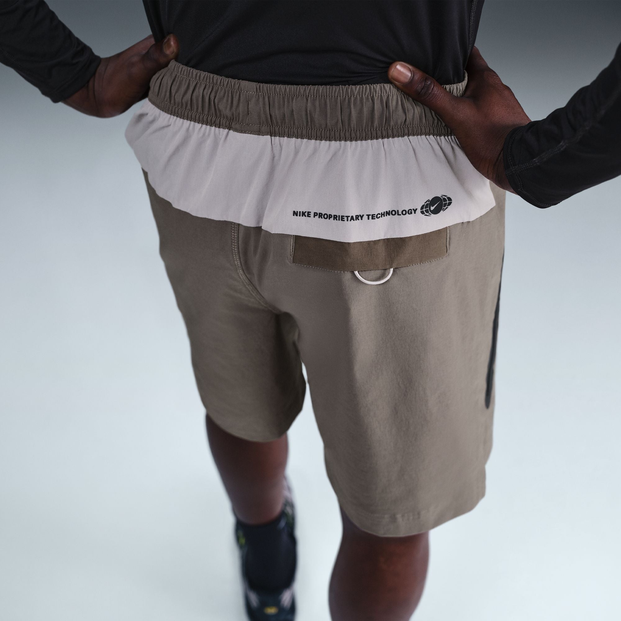 Tech Men's Woven Shorts