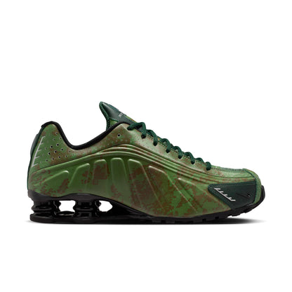 Shox R4 Noble Green and Team Kelly