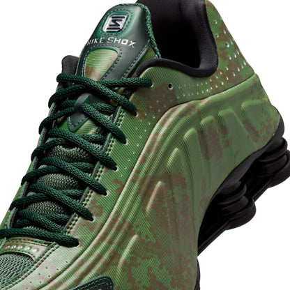 Shox R4 Noble Green and Team Kelly