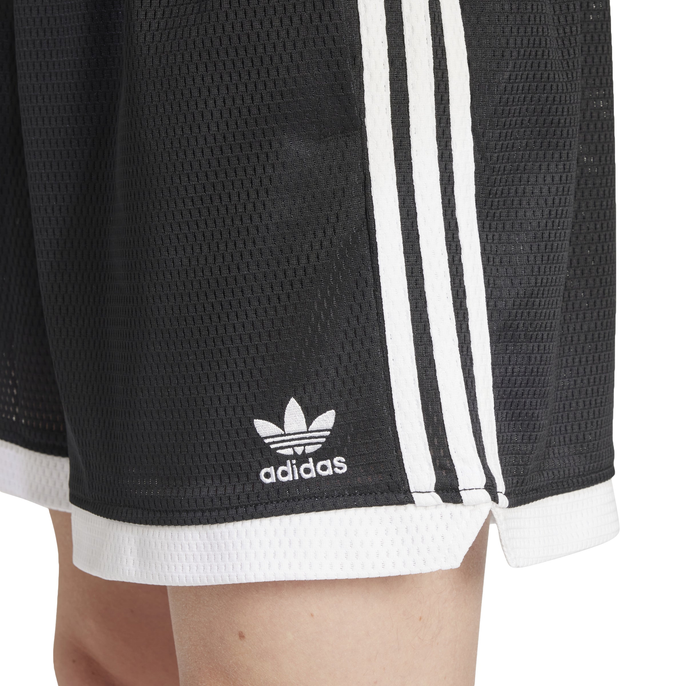 Mockeylet short