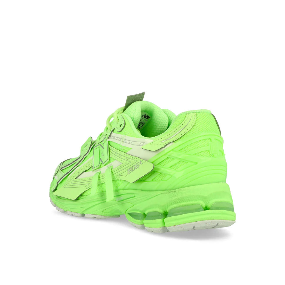 1906A Neon Green Mint Flash