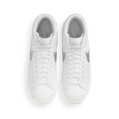 Blazer Mid 77 Essential