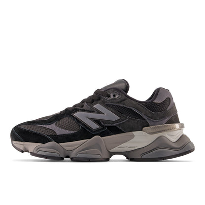 9060 Black Castlerock Grey
